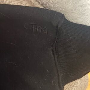 TNA cozy AF half zip